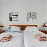 Jardin Del Sol 30 פארק נופש 3*